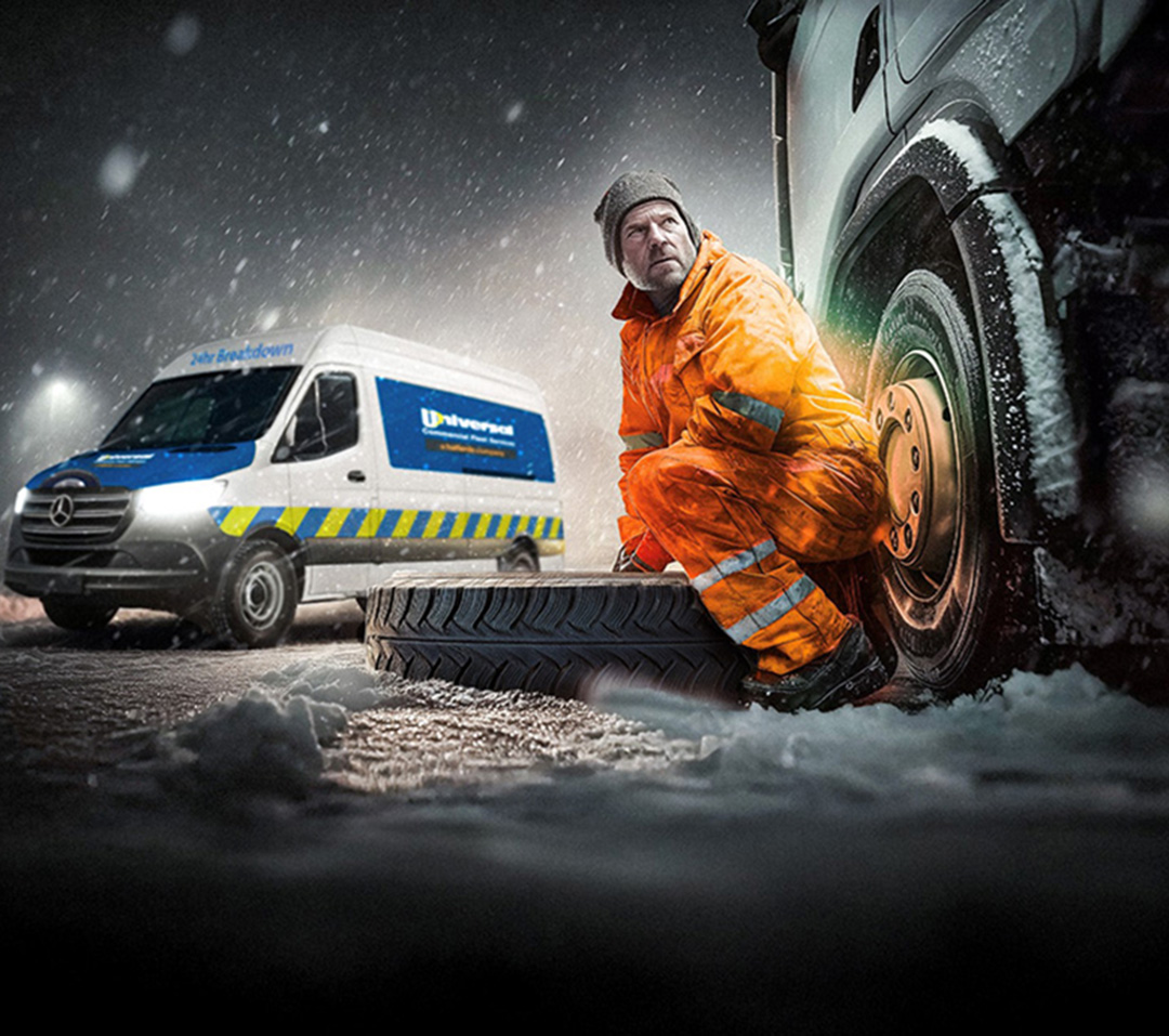 Man installing a Tyre